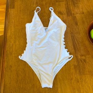 NWOT Dippin Daisy’s White One-Piece Swimsuit with Open Side Detail